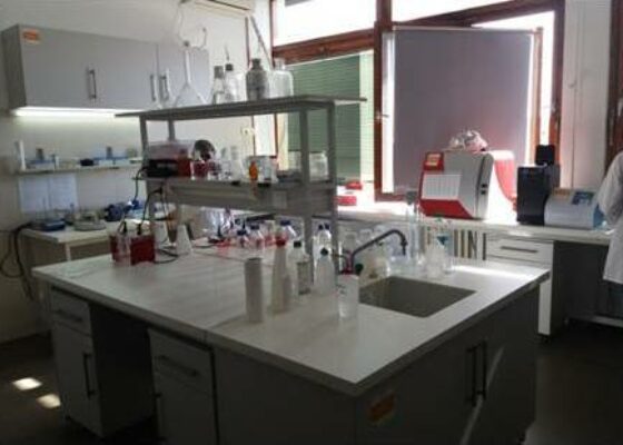 Laboratorije-min